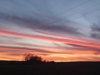 Mystischer Sonnenuntergang - gesehen in Baudenbach (Foto: Elke Oehler)