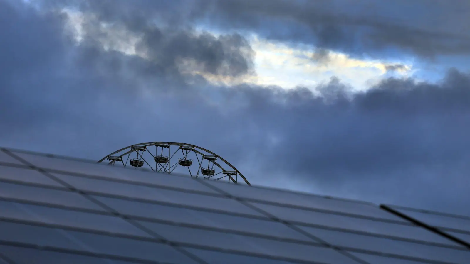 Das wechselhafte Wetter hält in Bayern an. (Archivbild) (Foto: Karl-Josef Hildenbrand/dpa)