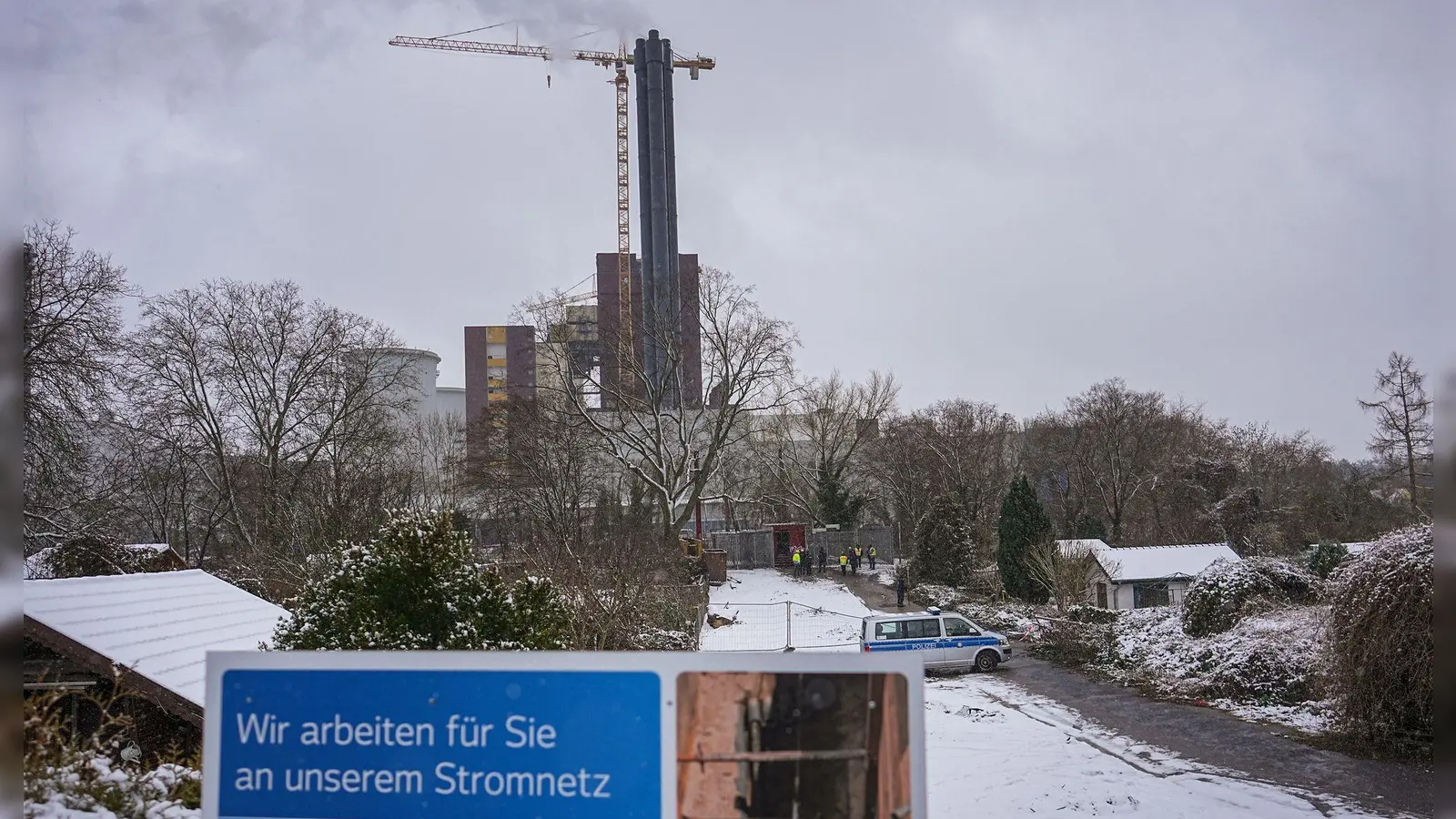 Nach einem Stromausfall arbeitet Stromnetz Berlin an der Wiederherstellung der Versorgung (Foto: Michael Kappeler/dpa)