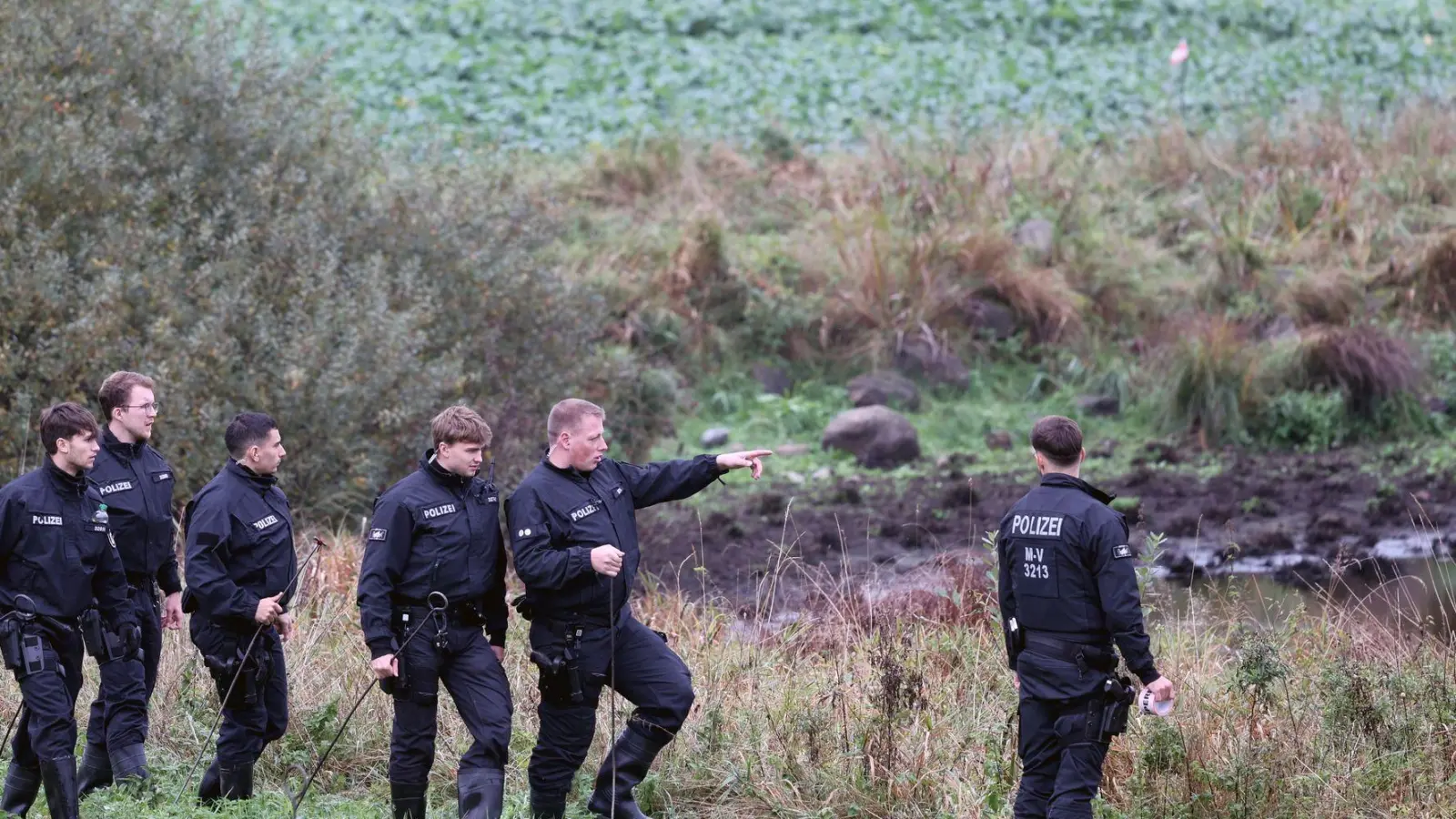 Die Polizei sucht weiter nach Hinweisen, die zur Aufklärung des gewaltsamen Todes eines Kindes führen.    (Foto: Bernd Wüstneck/dpa)