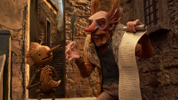Pinocchio und Count Volpe in einer Szene aus „Pinocchio“. Der Stop-Motion-Film des mexikanischen Erfolgsregisseurs del Toro ist auf der Streamingplattform Netflix zu sehen. (Foto: -/Netflix/dpa)
