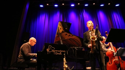 Beim Konzert in den Kammerspielen: Dieter Köhnlein, Hubert Winter und Rudi Engel (von links). (Foto: Martina Kramer)