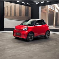 Sieht mehr als nur ein wenig bekannt aus: Der neue Smart #2 knüpft ans Design des Urahns an. (Foto: Julian Bossert/smart Europe GmbH/dpa-tmn)