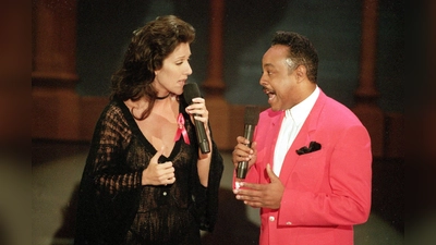 Peabo Bryson und Céline Dion gewannen für Disney-Duet einen Grammy. (Archivbild) (Foto: Reed Saxon/AP/dpa)
