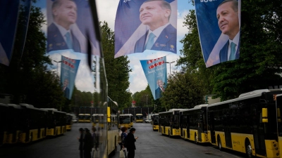 Wahlbanner des türkischen Präsidenten Erdogan in Istanbul. (Foto: Francisco Seco/AP/dpa)