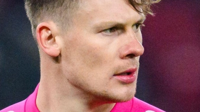 Alexander Nübel möchte im Sommer bei der WM dabei sein. (Archivbild) (Foto: Tom Weller/dpa)