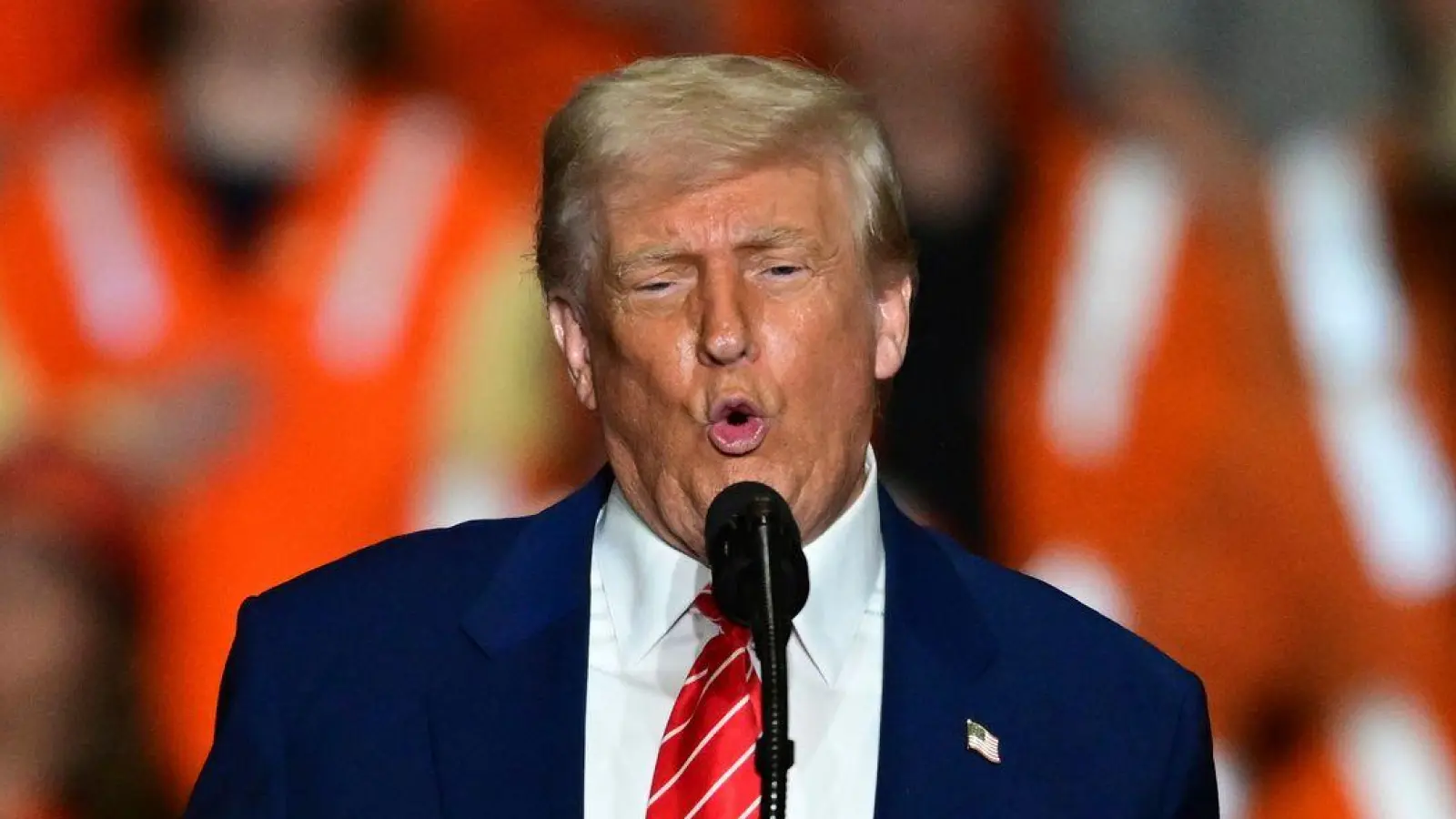 Sein Lieblingswort seien „Zölle“, sagt US-Präsident Trump. (Foto: David Dermer/AP/dpa)