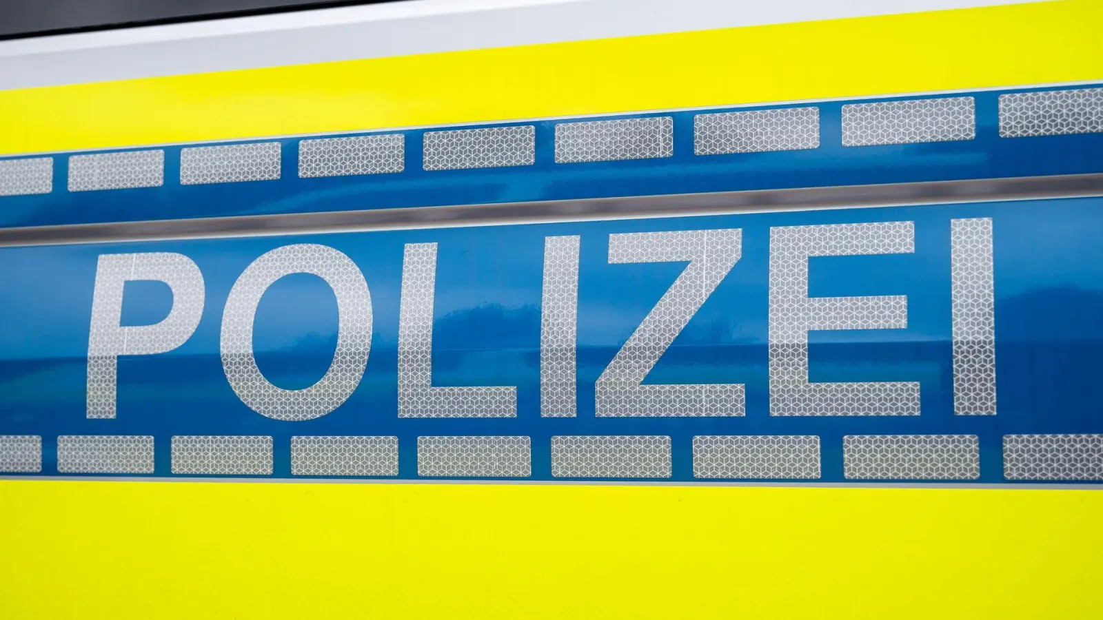 Die Polizei sucht nach Zeuginnen und Zeugen des mutmaßlichen Sexualdelikts. (Symbolbild) (Foto: Daniel Vogl/dpa)