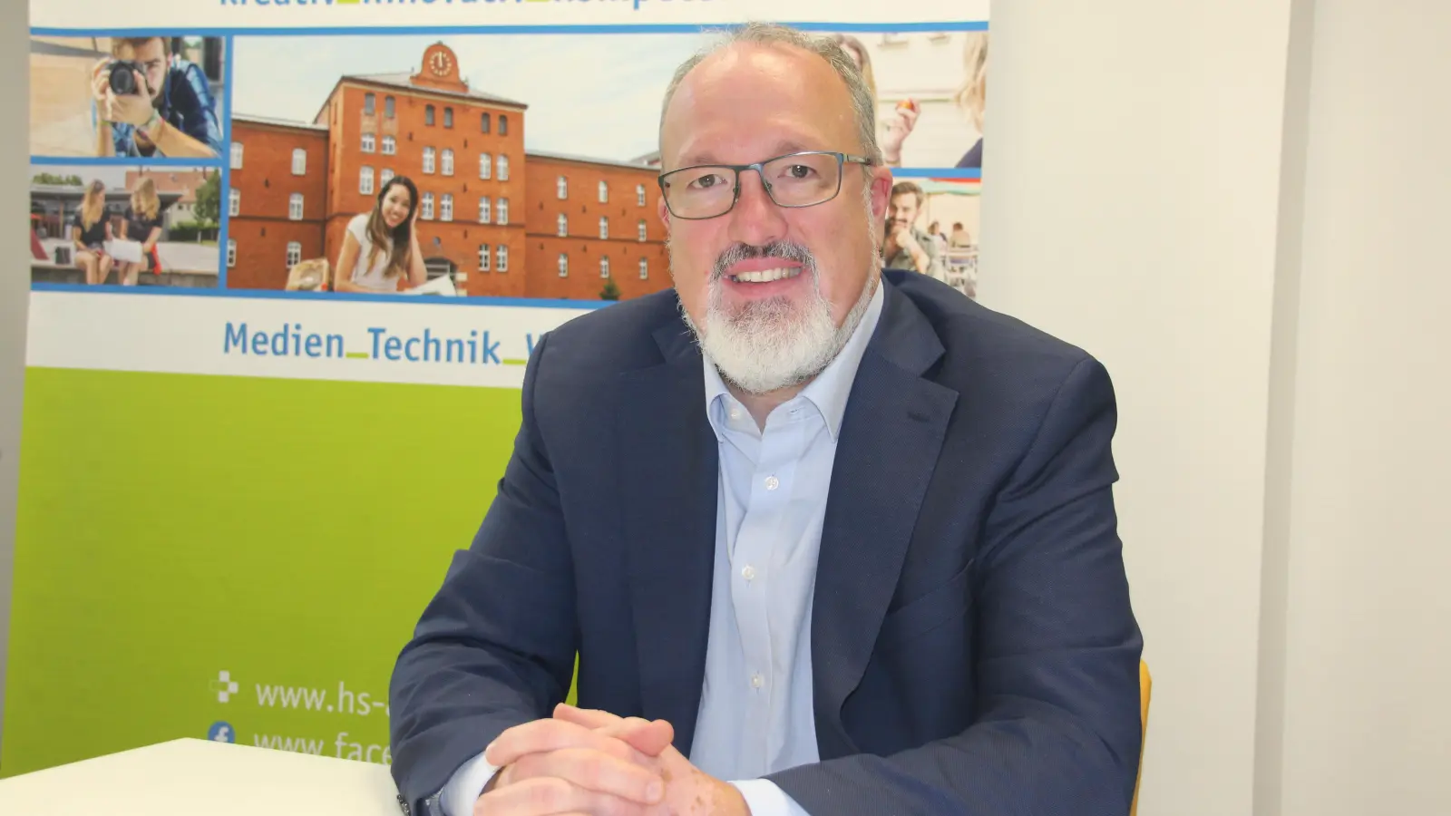 Professor Dr.-Ing. Sascha Müller-Feuerstein sieht die Hochschule Ansbach auf einem guten Weg. (Foto: Robert Maurer)