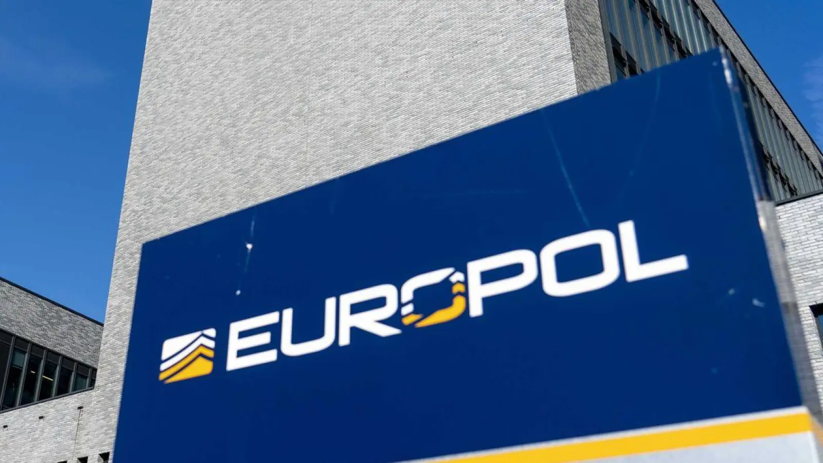Europol ist die EU-Polizeibehörde mit Sitz in Den Haag. (Foto: Jerry Lampen/anp/dpa)