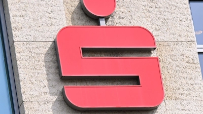 Sparkassen gehen neue Wege bei der Kundenwerbung (Symbolbild) (Foto: Bernd Weißbrod/dpa)