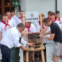 Mit dem Bieranstich am Donnerstag wird Bürgermeister Rüdiger Probst die Kerwa offiziell eröffnen.  (Foto: Gemeinde Wilhelmsdorf)