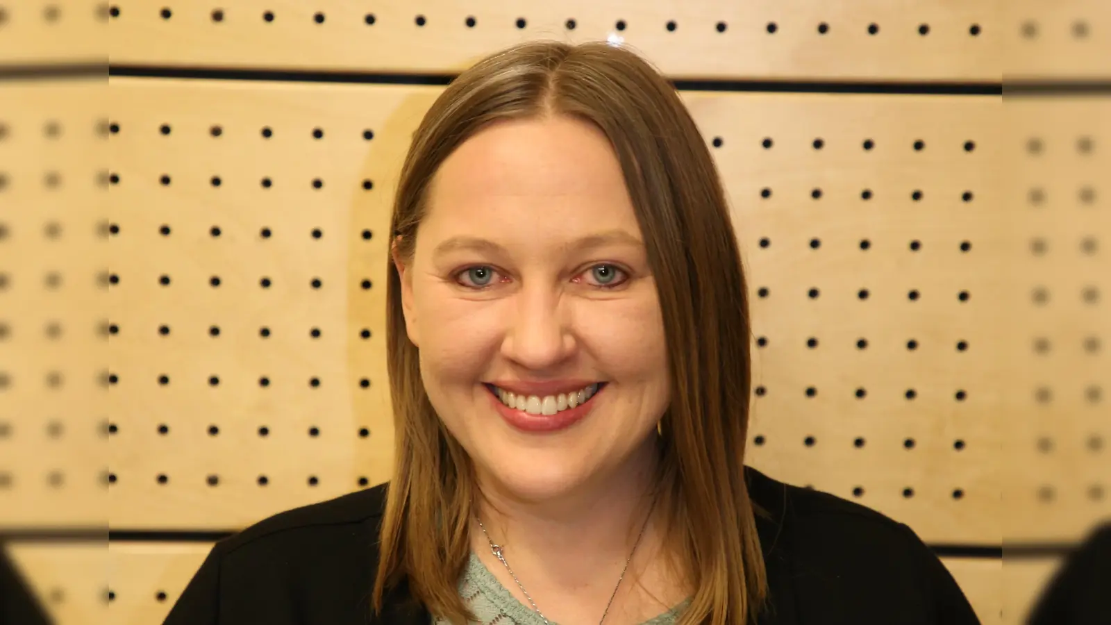 Eileen Gillwald wird Bürgermeisterin in Oberdachstetten. (Foto: Alexander Biernoth)