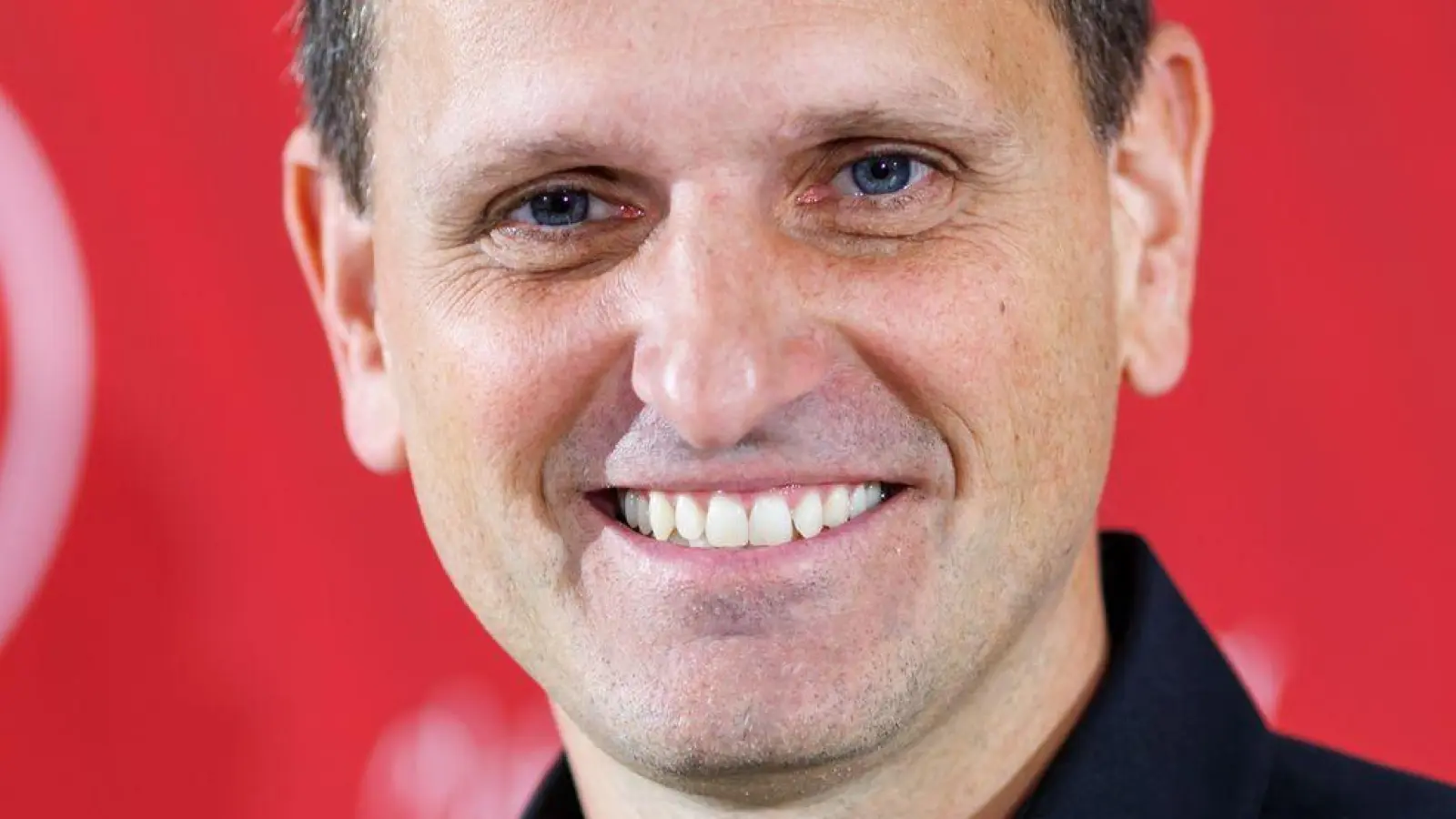 Hat einen weiteren Profi verpflichtet: Joti Chatzialexiou. (Foto: Daniel Karmann/dpa)