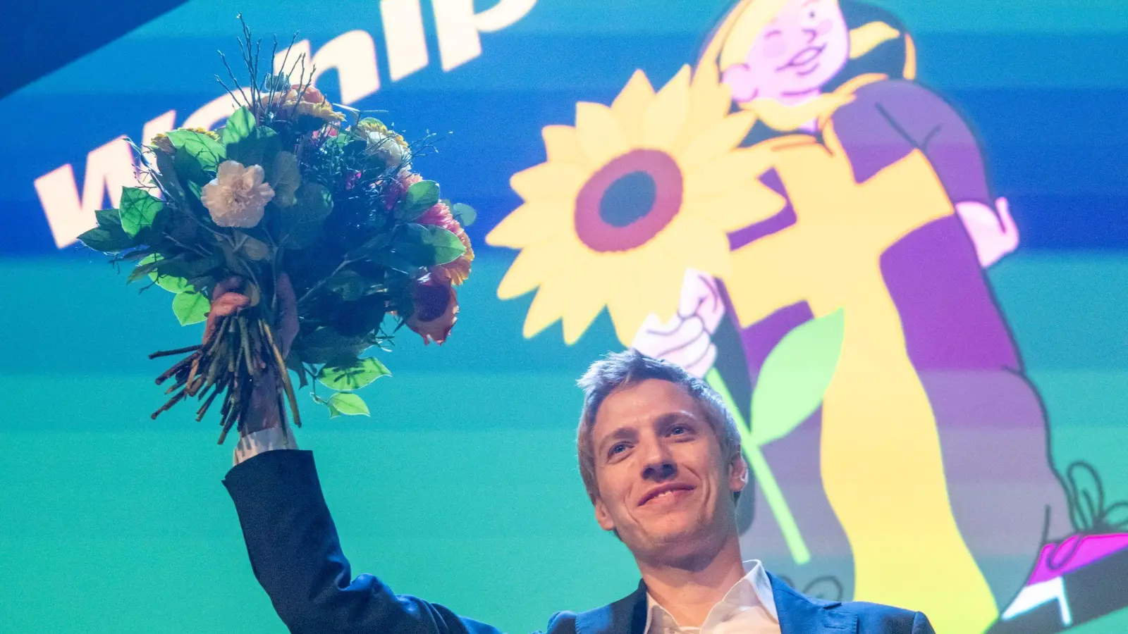 Nach der Kommunalwahl waren die Münchner Grünen in Jubelstimmung, doch sie haben Stimmen eingebüßt. (Archivbild)  (Foto: Peter Kneffel/dpa)