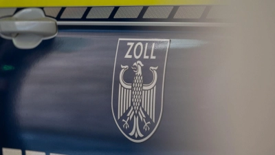 Den Reisenden erwartet nun ein Strafverfahren. (Symbolbild) (Foto: Leonie Asendorpf/dpa)