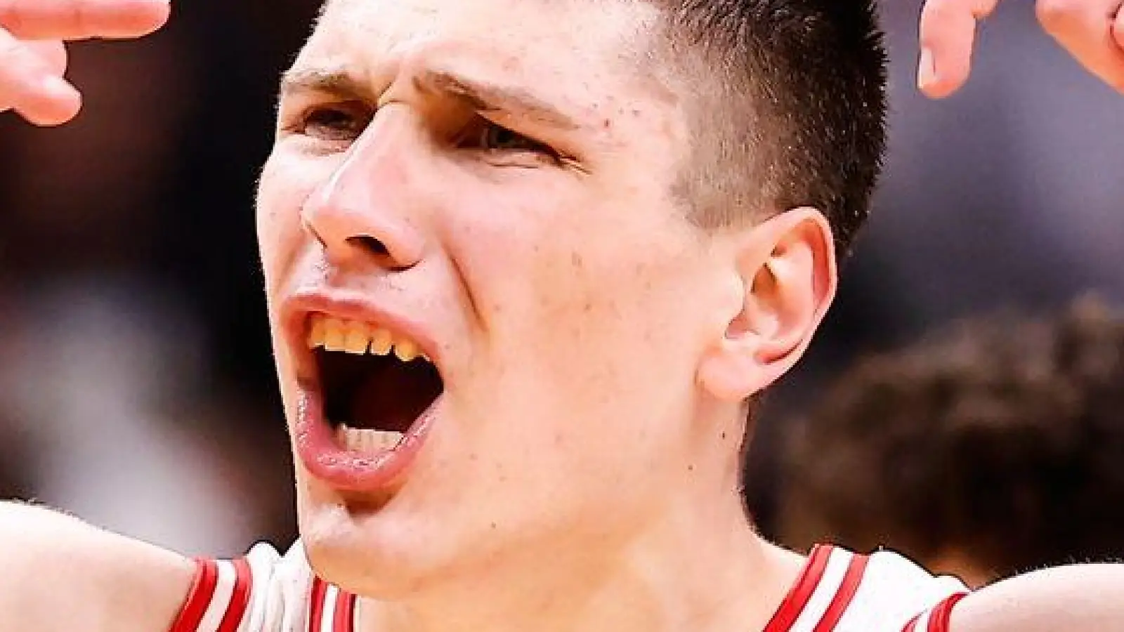 Kharchenkov verabschiedete sich vom FC Bayern und spielt nun bei den Arizona Wildcats. (Foto: Kelley L Cox/AP/dpa)