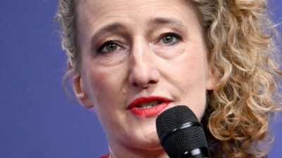 Die US-Amerikanerin Tricia Tuttle will Intendantin der Berlinale bleiben. (Archivbild) (Foto: Britta Pedersen/dpa)