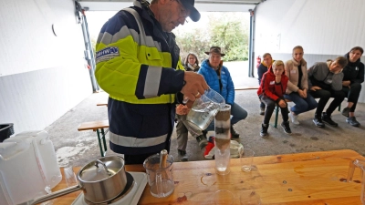 Kenntnisse für einfache Selbsthilfe-Tricks können über Krisenzeiten helfen. (Archivfoto) (Foto: Uwe Lein/dpa)