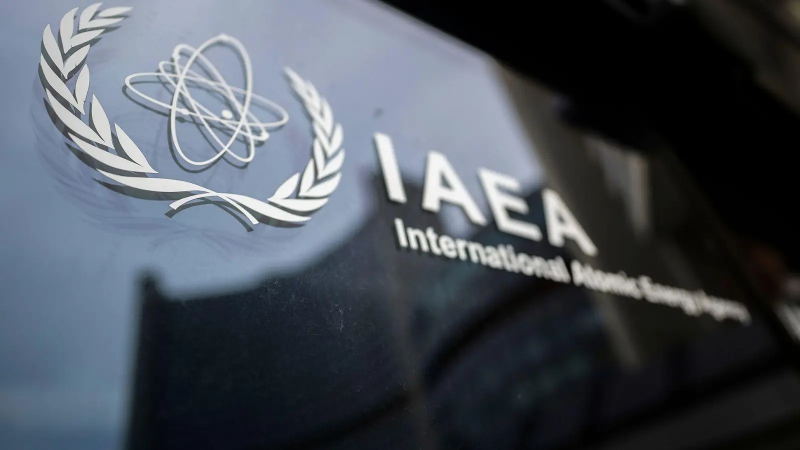 IAEA-Inspektoren waren während des Krieges noch im Iran. (Archivbild) (Foto: Michael Gruber/AP/dpa)