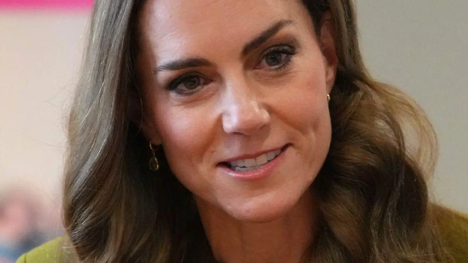 Die Prinzessin zeigt sich besorgt über den Einfluss von Smartphones und anderen Geräten auf soziale Beziehungen. (Foto: Kirsty Wigglesworth/PA Wire/dpa)