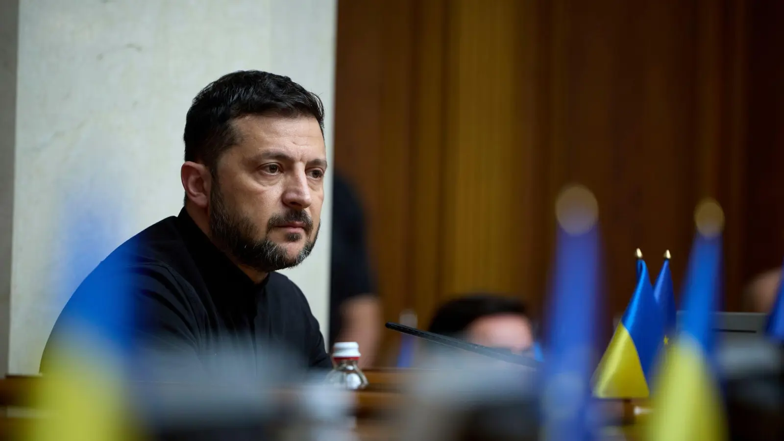 Selenskyj plädiert für neue Verhandlungen auf Führungsebene. (Archivbild) (Foto: Vadym Sarakhan/AP/dpa)