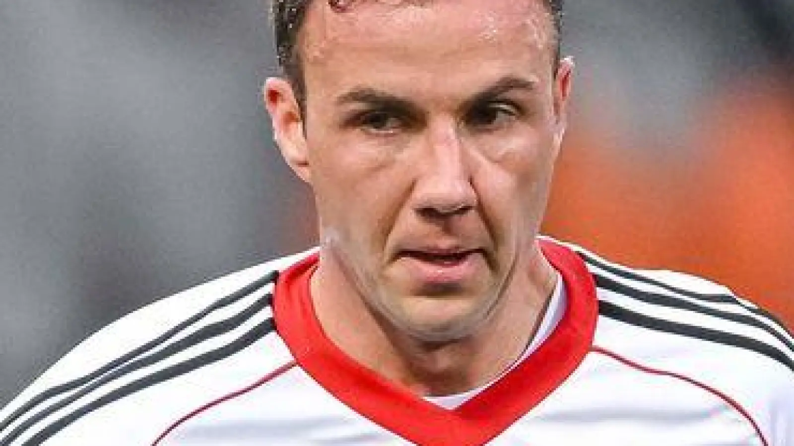 Mario Götze hat seinen Vertrag bei Eintracht Frankfurt verlängert. (Archivbild)  (Foto: Harry Langer/dpa)