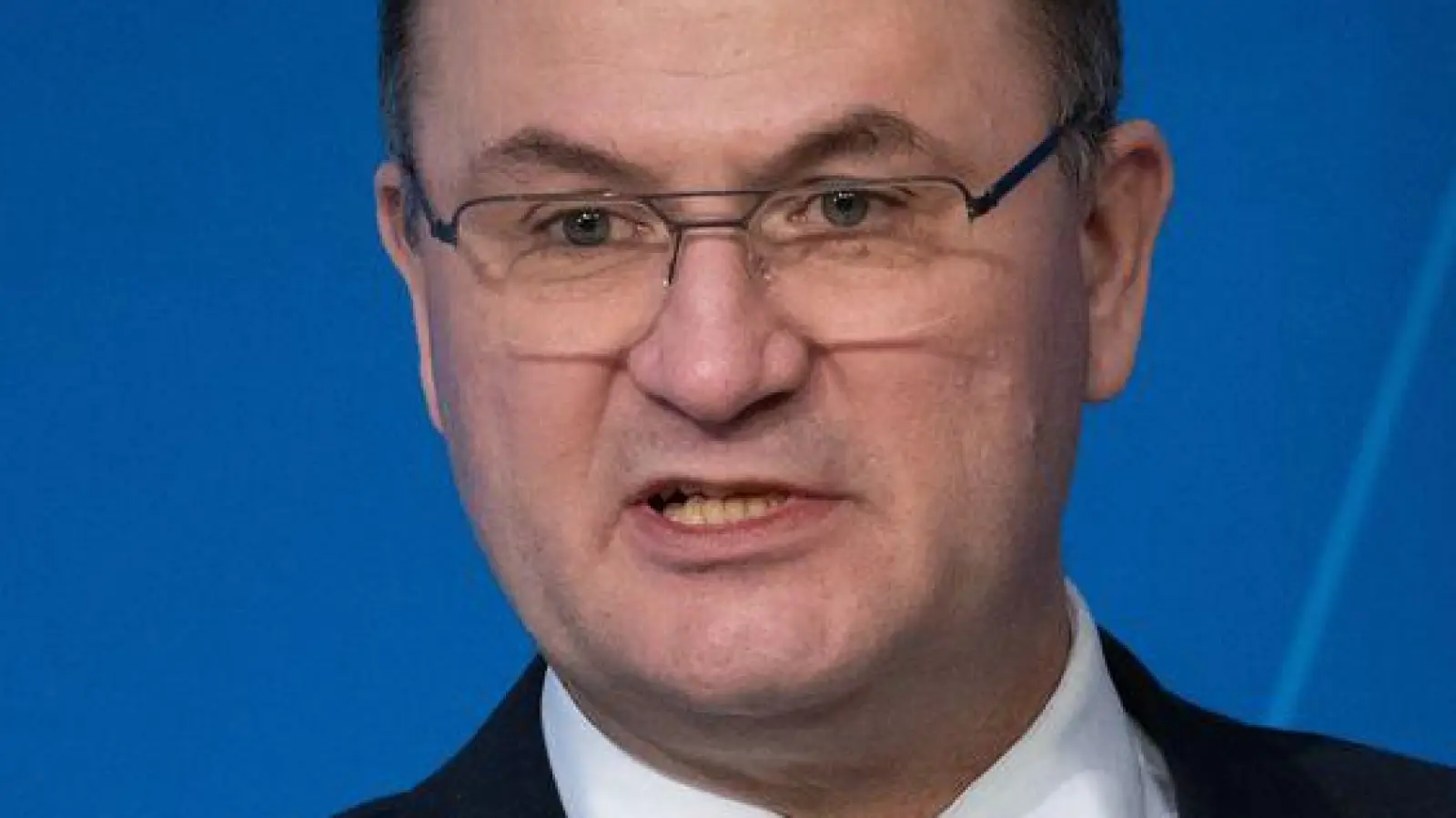 Mahnt zu Sparsamkeit: Bayerns Finanzminister Füracker. (Archivbild) (Foto: Sven Hoppe/dpa)