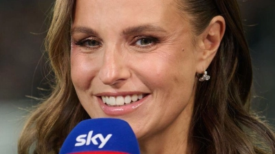 Die Sportmoderatorin Laura Wontorra hat ihre Babyvorfreude mit ihren Followern geteilt. (Archivbild) (Foto: Robert Michael/dpa)
