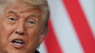 Die Erwartungen an US-Präsidenten waren beim G7-Gipfel eher gering. Aber Donald Trump bracht sich konstruktiv ein.  (Foto: Julia Demaree Nikhinson/AP/dpa)