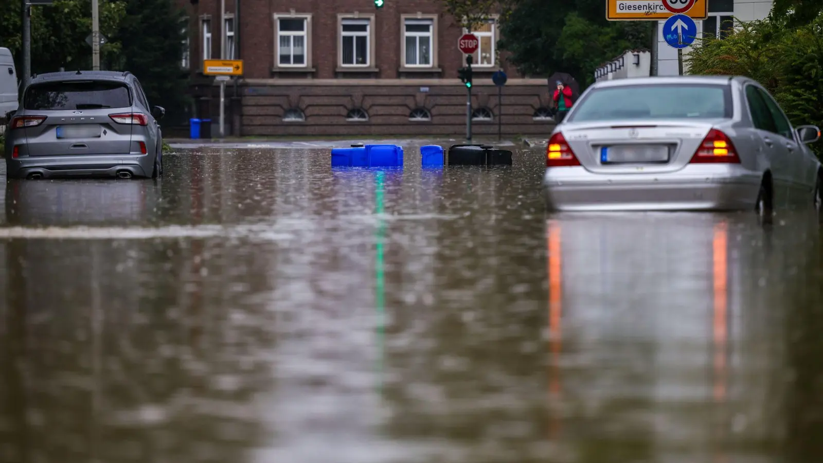 Im zu Ende gehenden Jahr gab es nach einer ersten Schätzung weniger Unwetterschäden in Deutschland. (Archivbild) (Foto: Christoph Reichwein/dpa)