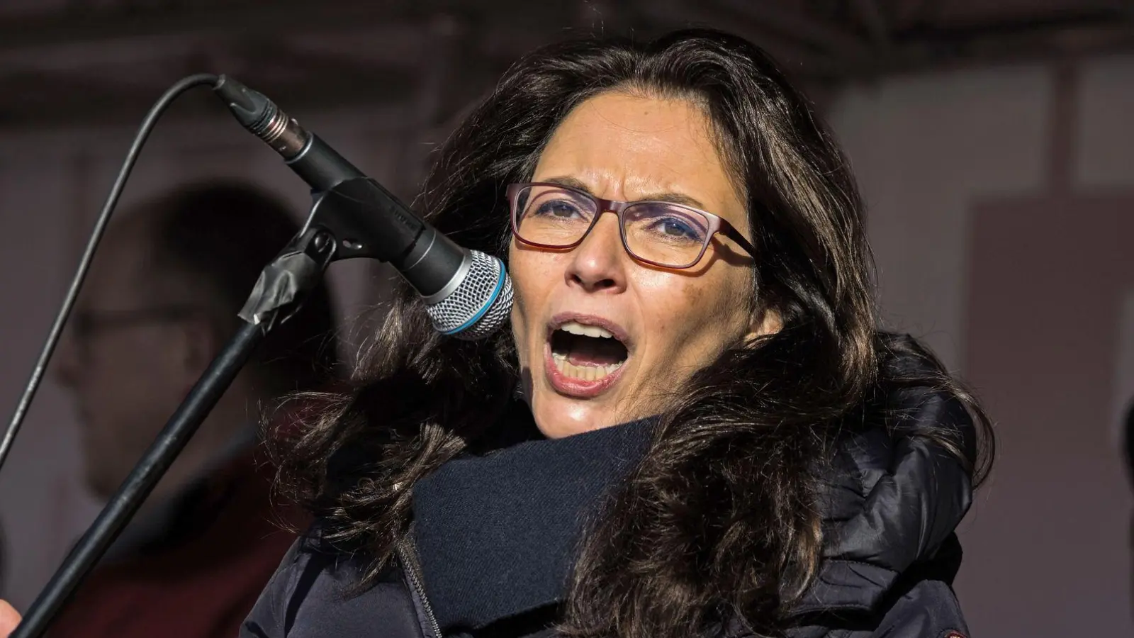 DGB-Chefin Jasmin Fahimi warnt vor einem Ende des Acht-Stunden-Tags. (Archivbild) (Foto: Hannes P. Albert/dpa)