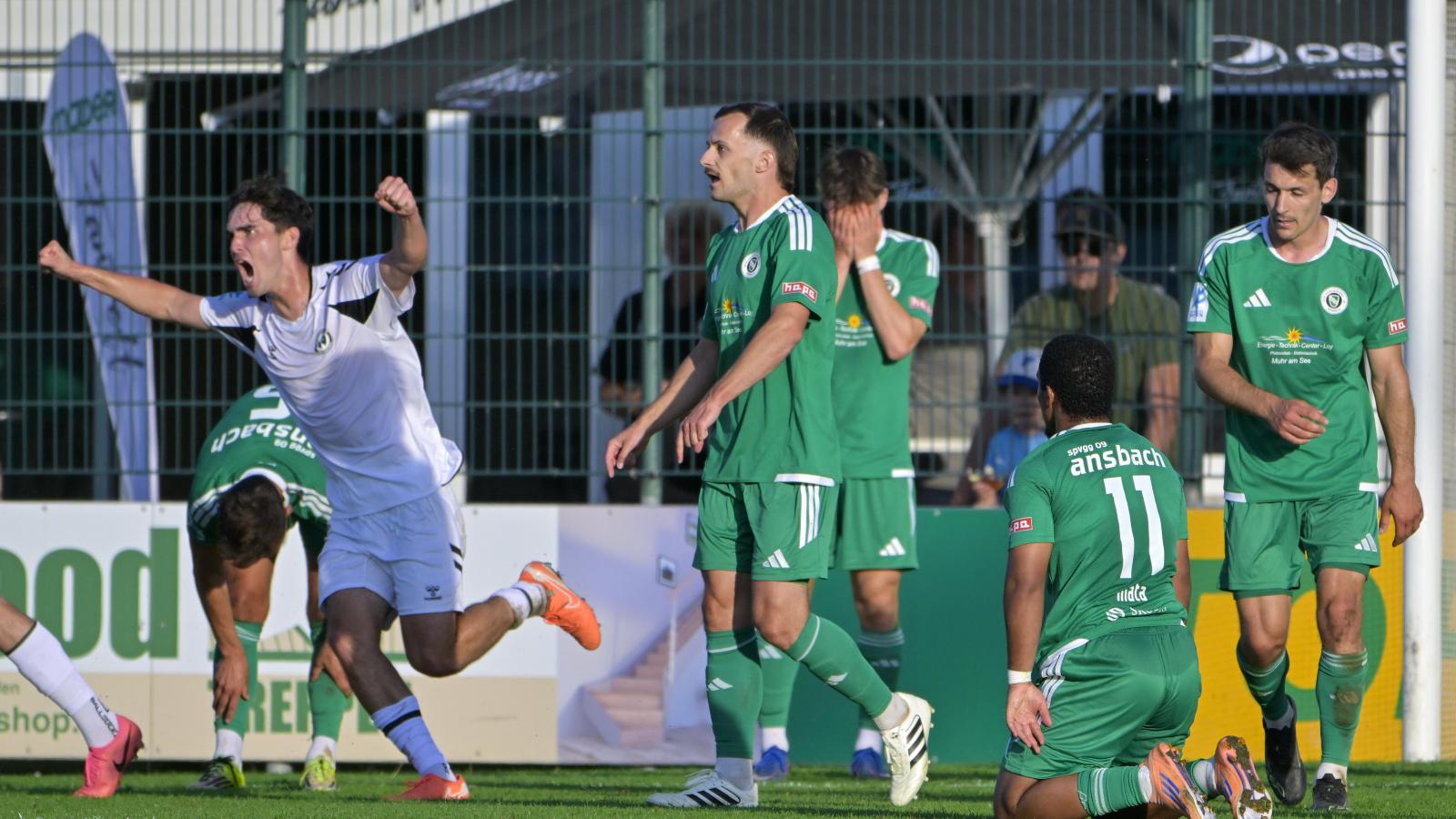 SpVgg Ansbach's disastrous start: They suffer a 0-4 defeat against ...