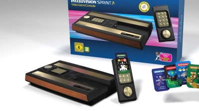 Neu, kleiner - Holz gibt es noch: Die Konsole Intellivision kommt als Retro-Neuauflage zurück. (Foto: Intellivision Sprint/Plaion/dpa-tmn)