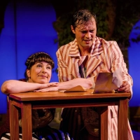 Bald ein Paar: Smeraldina (Kirsten Schneider) und Truffaldino (Michael Grötzsch). (Foto: Nicole Brühl)