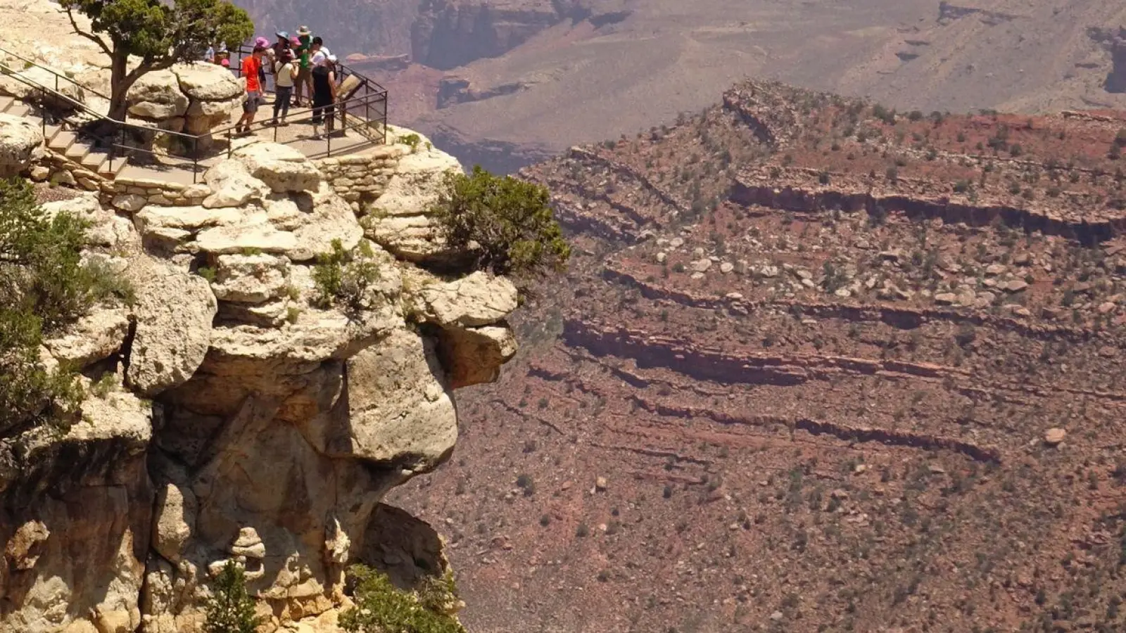Bei den „Free Entrance Days“ können Nationalparks wie der Grand Canyon ohne Eintrittsgebühr besucht werden. Zusatzgebühren, etwa für Camping oder Touren, fallen aber auch an diesen Tagen an. (Foto: Andrea Warnecke/dpa-tmn)