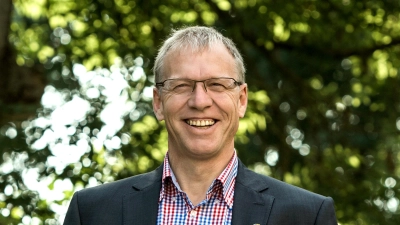 Bürgermeister Harald Endreß lädt ein zum Weinfest.  (Foto: Gemeinde Markt Nordheim)