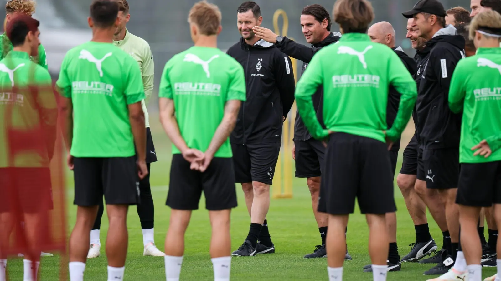 Florian Neuhaus fehlte beim Trainingsauftakt der Profimannschaft.  (Foto: Christoph Reichwein/dpa)