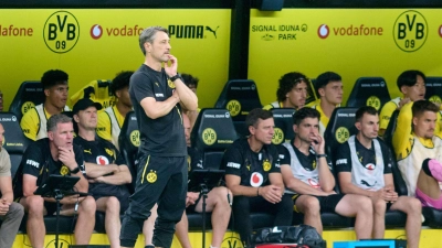 BVB-Coach Niko Kovač hat vor dem Pflichtspielauftakt kaum Personalsorgen. (Archivbild)  (Foto: Bernd Thissen/dpa)