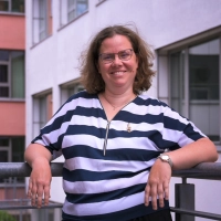 Susanne Hoch leitet den Sängerkreis Ansbach seit Anfang 2026. Ihr erstes eigenes Projekt führt sie 2027 zur Landesgartenschau nach Bad Windsheim. (Foto: René Chlopotowski)