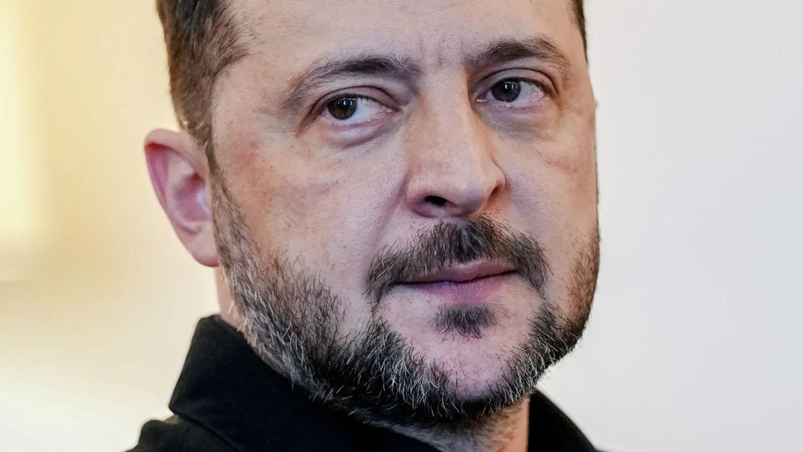 Selenskyj wird heute noch von Kanzler Friedrich Merz (CDU) empfangen. (Foto: Kay Nietfeld/dpa POOL/dpa)