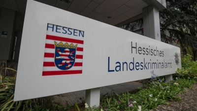 Das LKA in Hessen hatte die Federführung bei der Aktion. (Archivbild) (Foto: Boris Roessler/dpa)