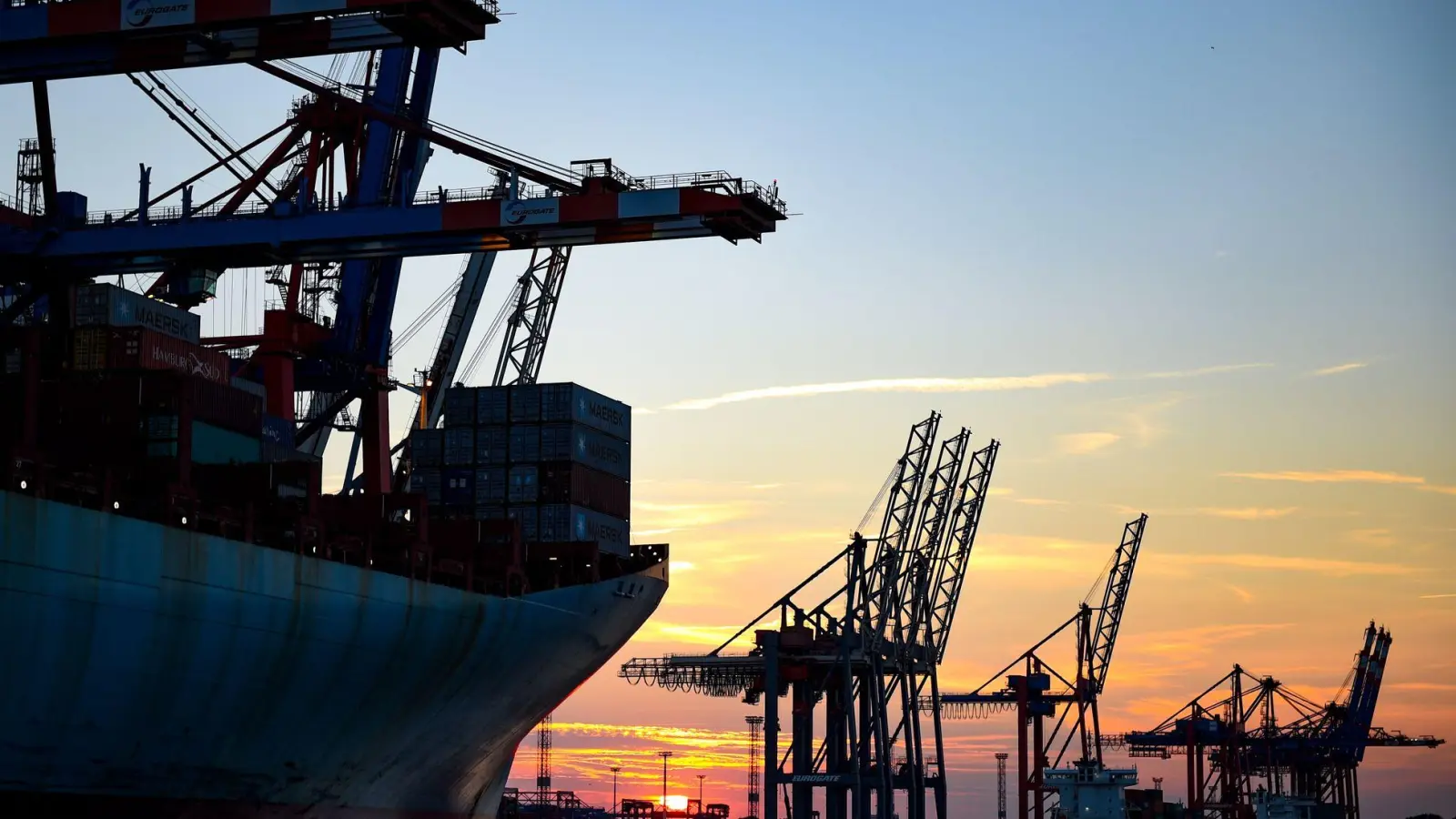 Das DIW rechnet für 2026 mit einem deutlich höheren Wirtschaftswachstum. (Archivbild) (Foto: Axel Heimken/dpa)