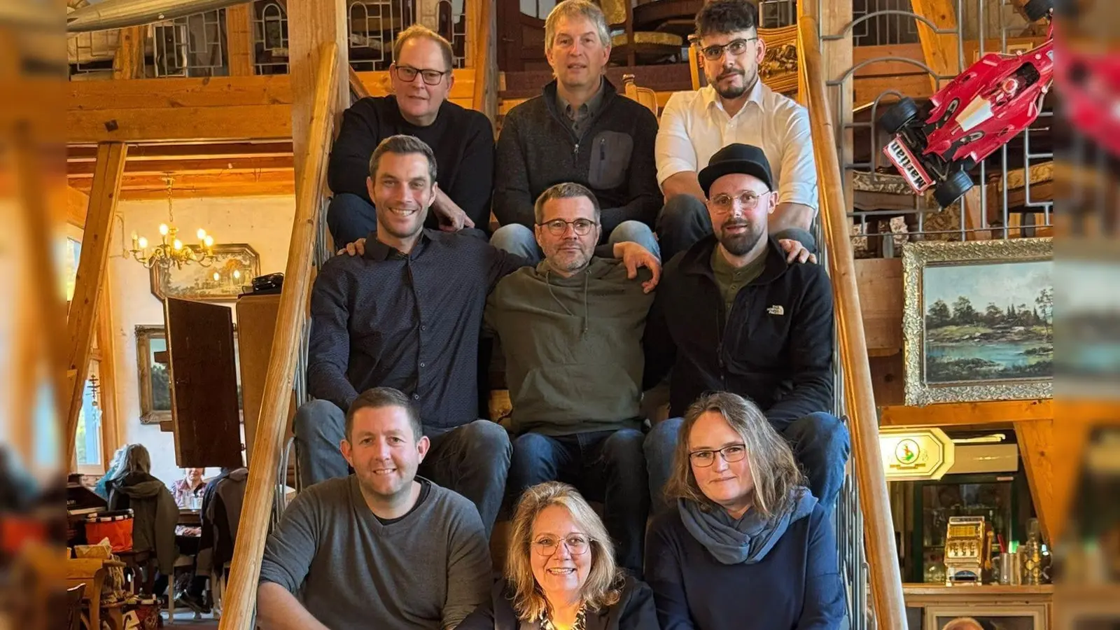 Die Kandidatinnen und Kandidaten der Freien Wähler Trautskirchen: Norbert Zeilinger, Bernd Ortner, Robert Vestner, Florian Weiskopf, Martin Bardenbacher, Christian Kemler, Dominic Brunner, Gabi Lichtenberg, Heidemarie Kinzler (von links oben). (Foto:  Norbert Lichtenberg)