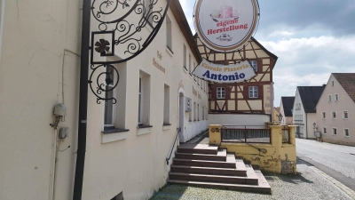 Mit dem Brauereiprojekt hatte die Stadt Merkendorf Großes vor. Wie es weitergeht, ist derzeit noch völlig offen. Auf jeden Fall will der Stadtrat weiter planen und das Vorhaben nicht einfach zu den Akten legen. (Foto: Robert Maurer)