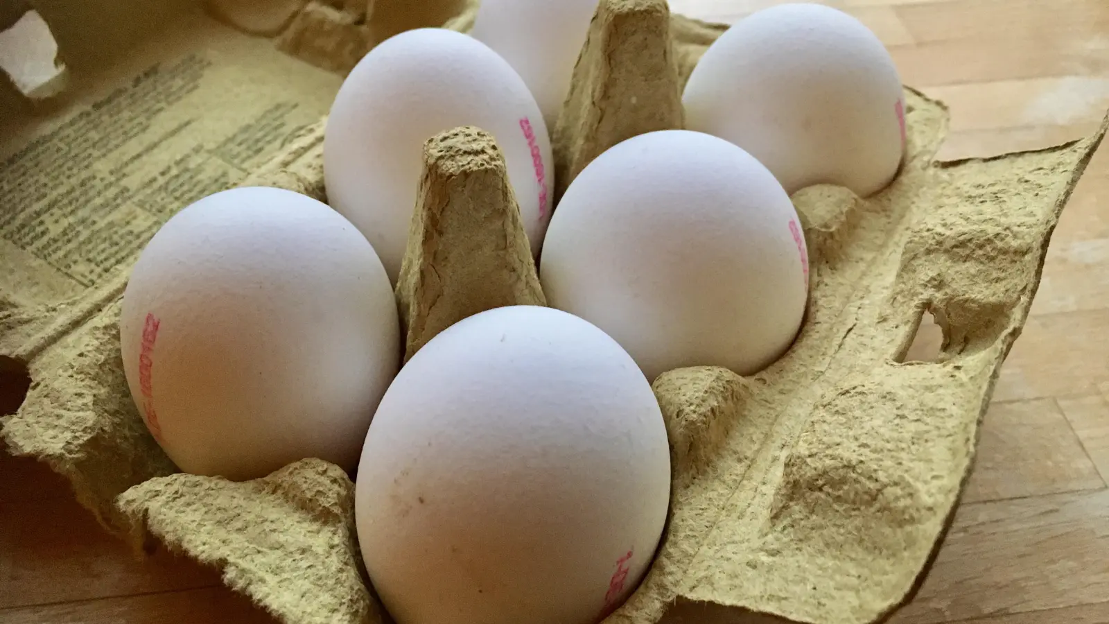 In die Richtung von Kindern und Jugendlichen flogen in Uffenheim Eier. (Symbolbild: Thomas Wirth)