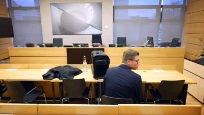 Nach Ansicht des AfD-Politikers sollte das Verfahren eingestellt werden. (Archivbild)  (Foto: Karl-Josef Hildenbrand/dpa)