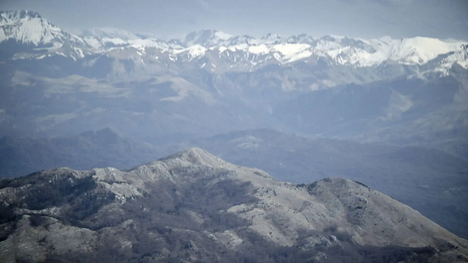 Bei einem Sesselliftunfall in den Bergen Montenegros ist ein Deutscher ums Leben gekommen, seine Ehefrau erlitt Verletzungen. (Archivbild) (Foto: Soeren Stache/dpa)