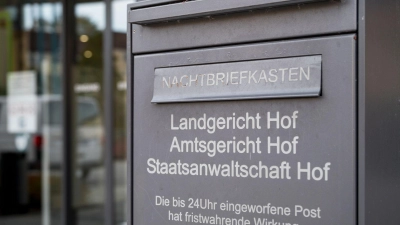 Die Staatsanwaltschaft Hof hat nach einer Einbruchserie Anklage erhoben. (Symbolbild) (Foto: Daniel Vogl/dpa)