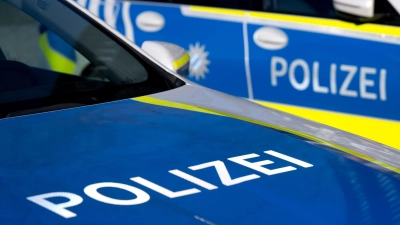 Die Polizei nahm einen Verdächtigen in der Nähe des mutmaßlichen Tatorts fest. (Symbolbild) (Foto: Sven Hoppe/dpa)